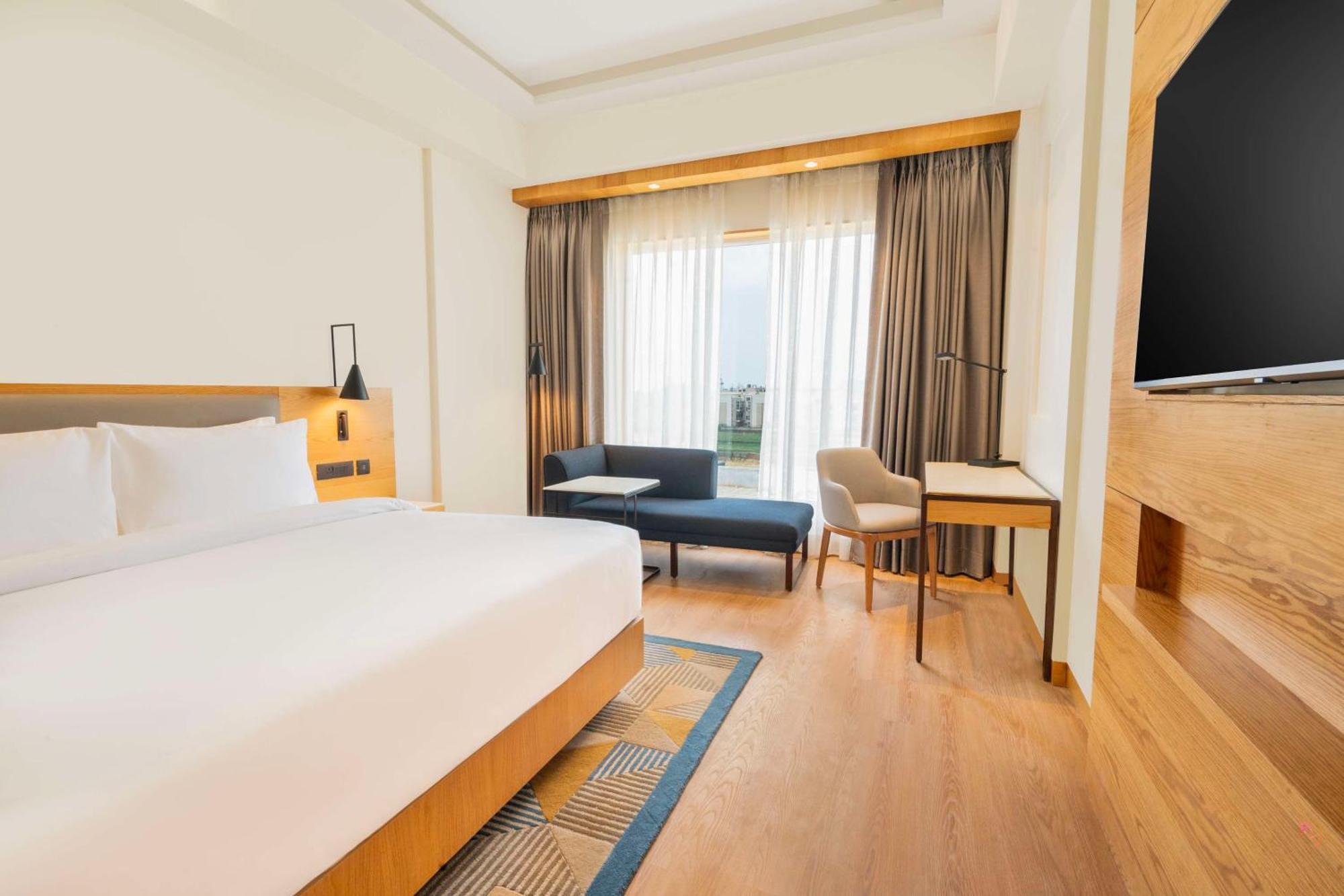 Radisson Hotel Vrindāvan Extérieur photo